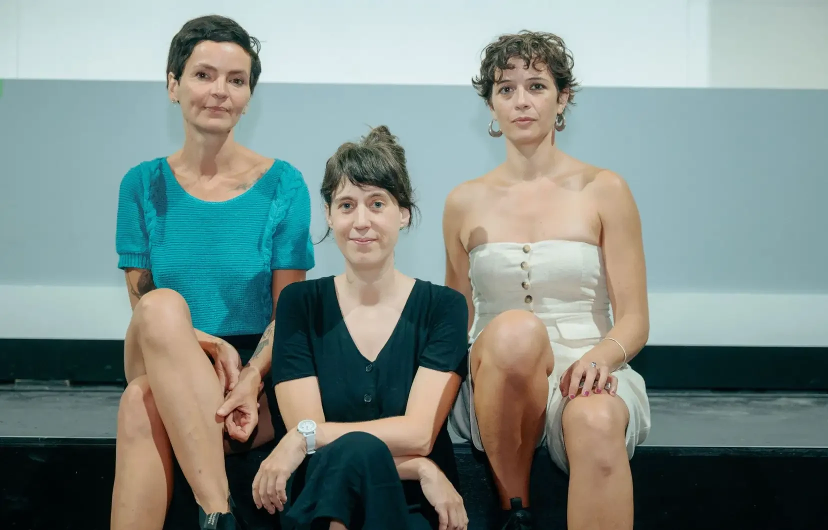 Anaïs Barbeau-Lavalette, Sarah Berthiaume et Catherine de Léan.